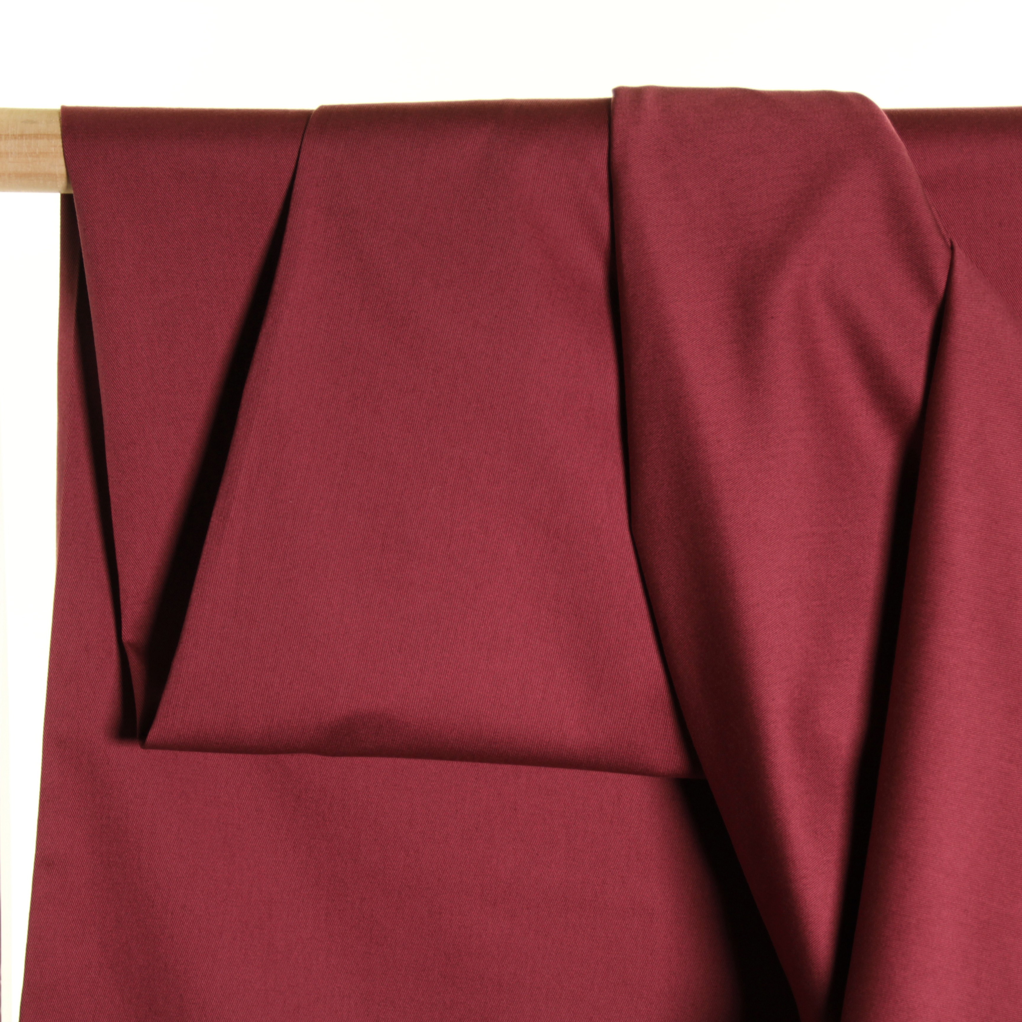 Organische katoen twill effen wijnrood - Atelier Jupe